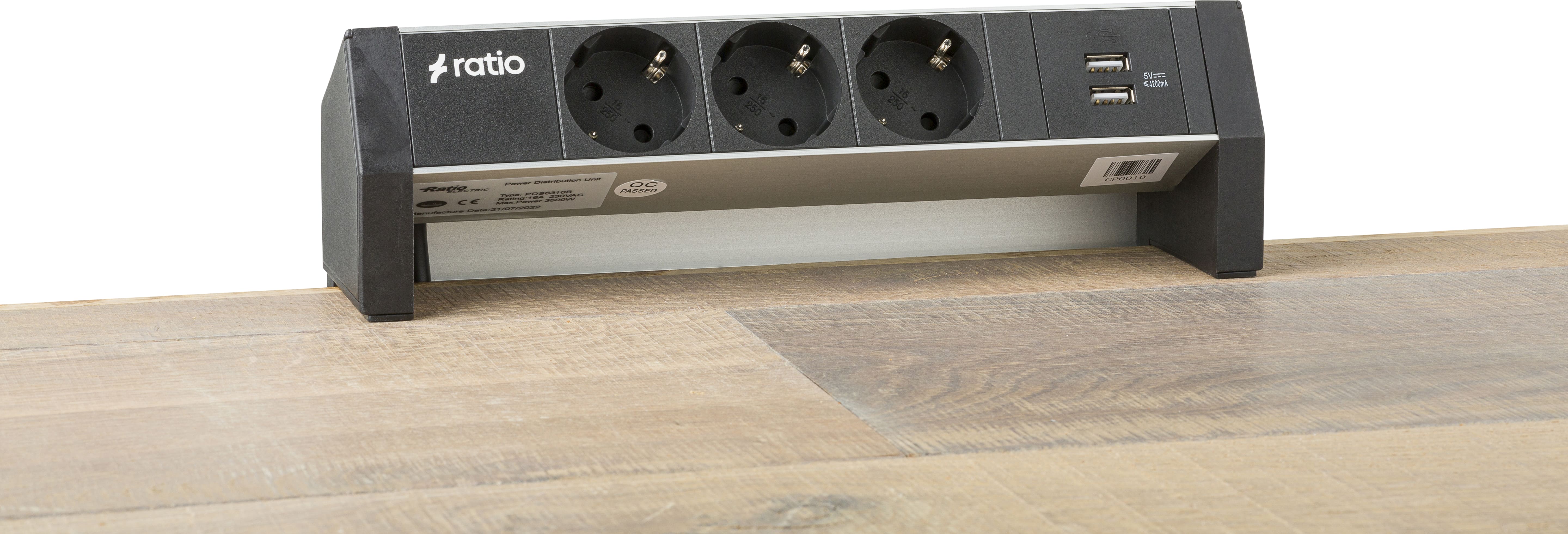 PDS6310B-42 Power Strip Desk-Top Plus Desktop power strips (premium)